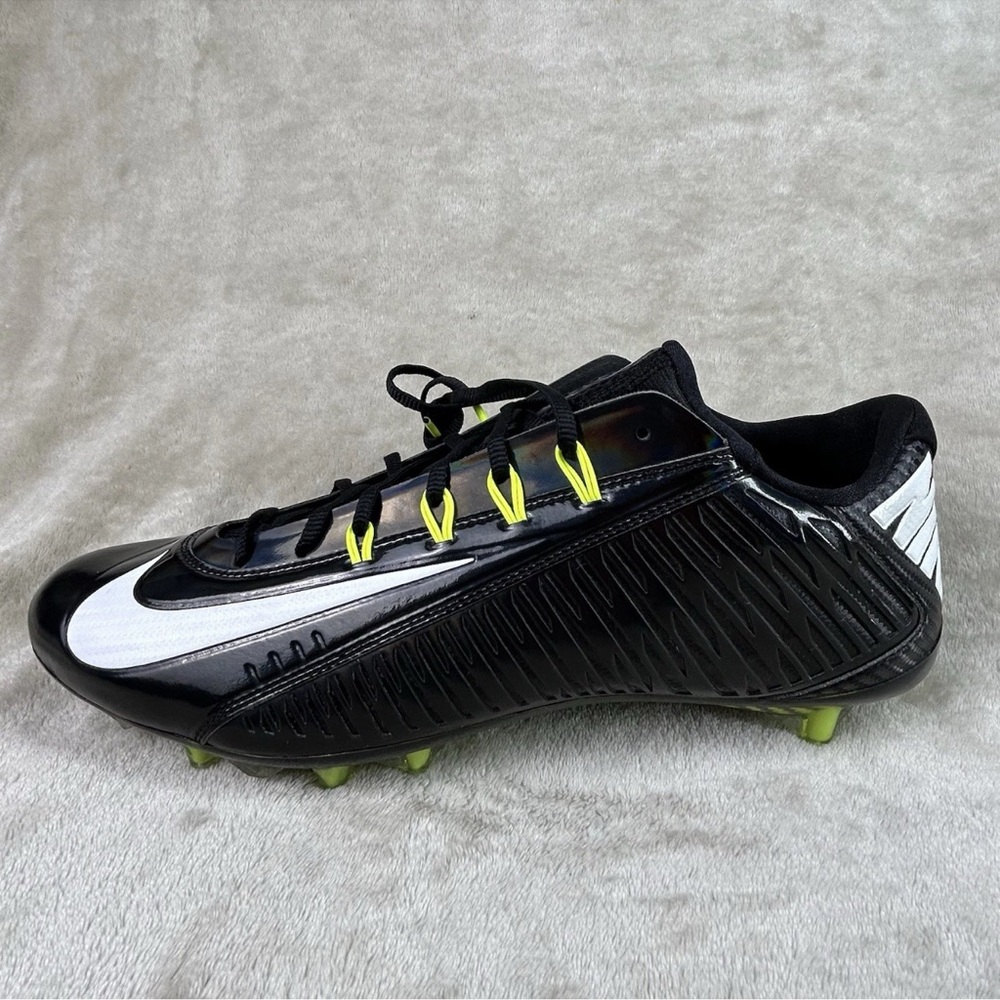 Nike Vapor Carbon Elite 2.0 TD Men’s Size 14.5 Football Cleats Black 631425-011